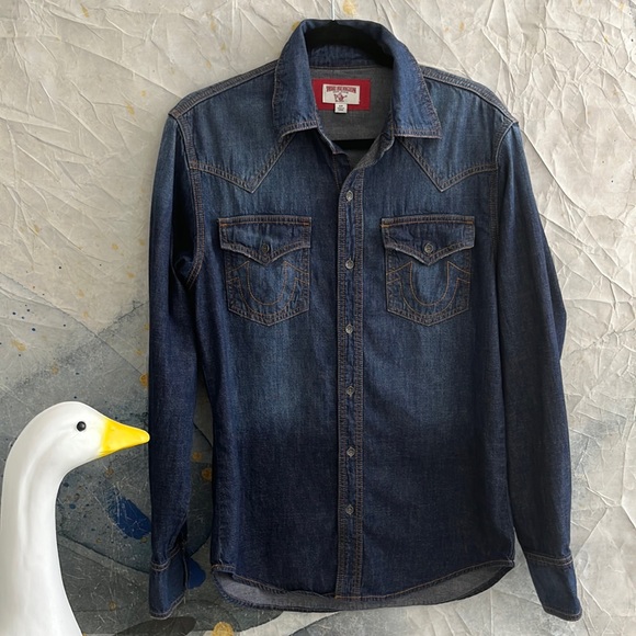 True Religion Other - True Religion Denim Button Up Shirt S/P